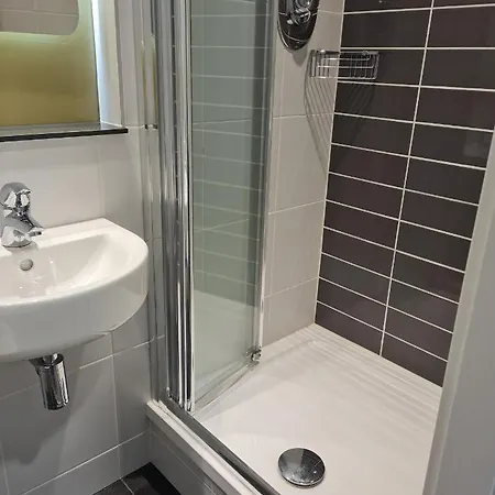 Ensuite For Ireland Students Only, - Sk Appartement