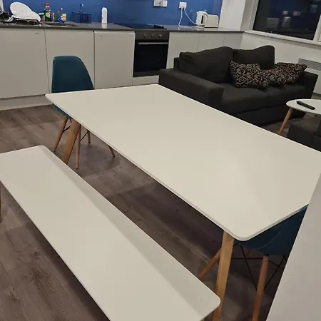 Ensuite For Ireland Students Only, - Sk Apartment Dublin